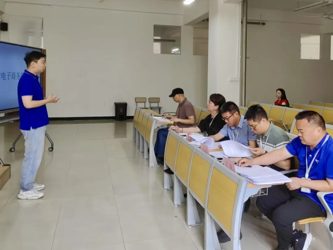 以赛促教展风采，匠心育人砺技术——扬智科老师职业能力大赛校级提拔赛圆满闭幕